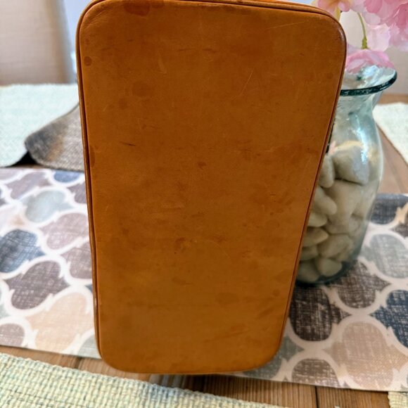 Louis Vuitton Alma PM Monogram Canvas Satchel โ Vintage 2004 โ Excellent Conditi - Picture 2 of 16